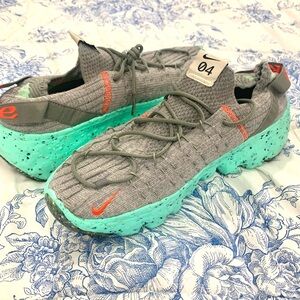 Nike Space Hippie 04 Shoes Green Glow Gray CZ6398-020 Mens 100% Recycle 10.5